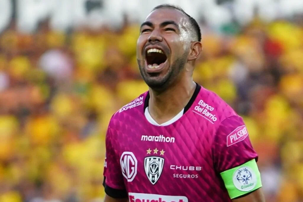 img of ¡Independiente del Valle golea 3-0 a Barcelona SC y se acerca al título de la LigaPro 2025!
